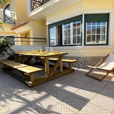 Yellow House Ericeira Luaran gambar
